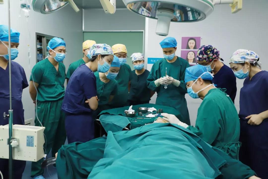 手術演練.jpg 手術演練.jpg