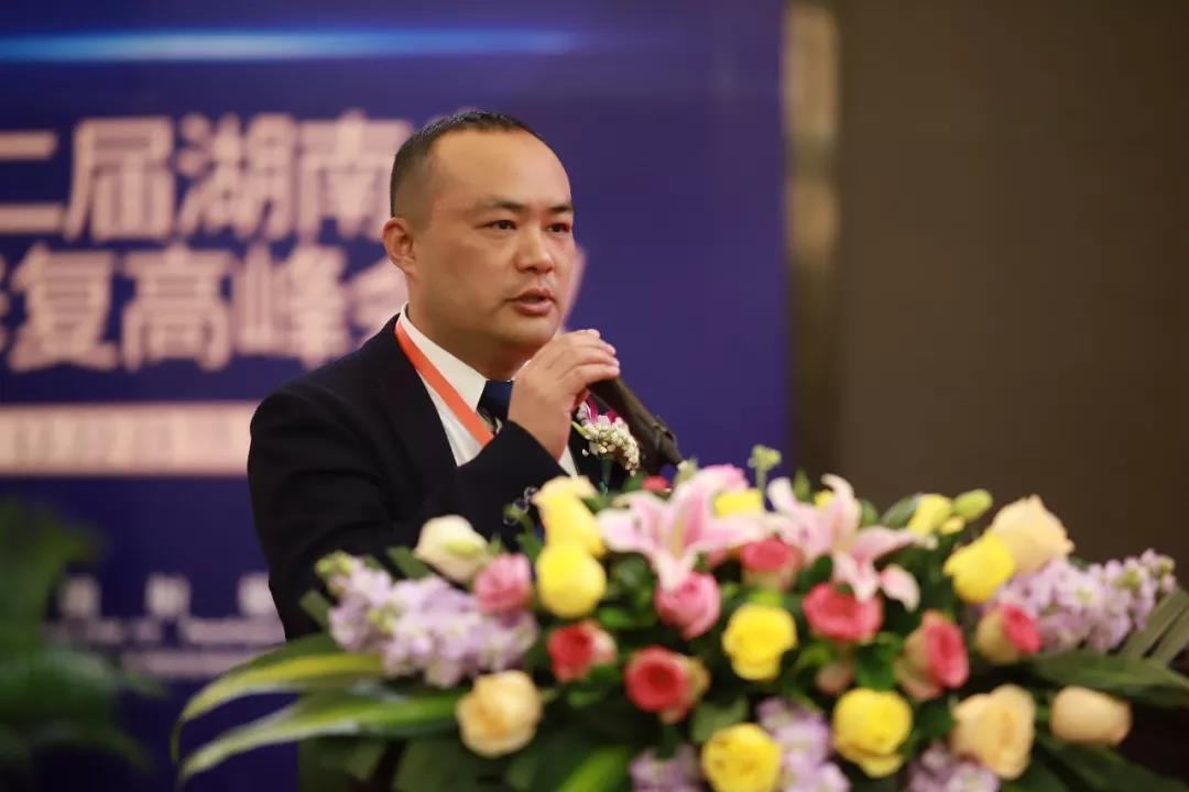 胡凱院長(cháng).jpg 胡凱院長(cháng).jpg